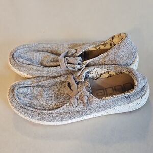 Hey Dude Wendy Linen